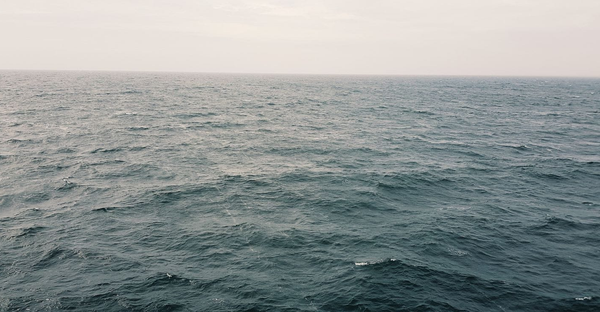 Horizon gazing